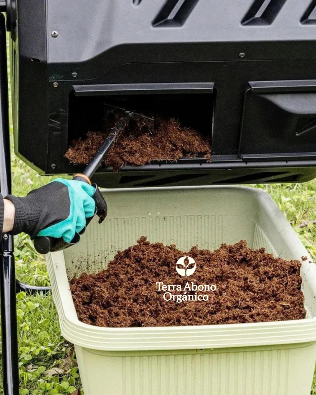 Compostera giratoria de plástico reciclado modelo KS-100 - Imagen 5