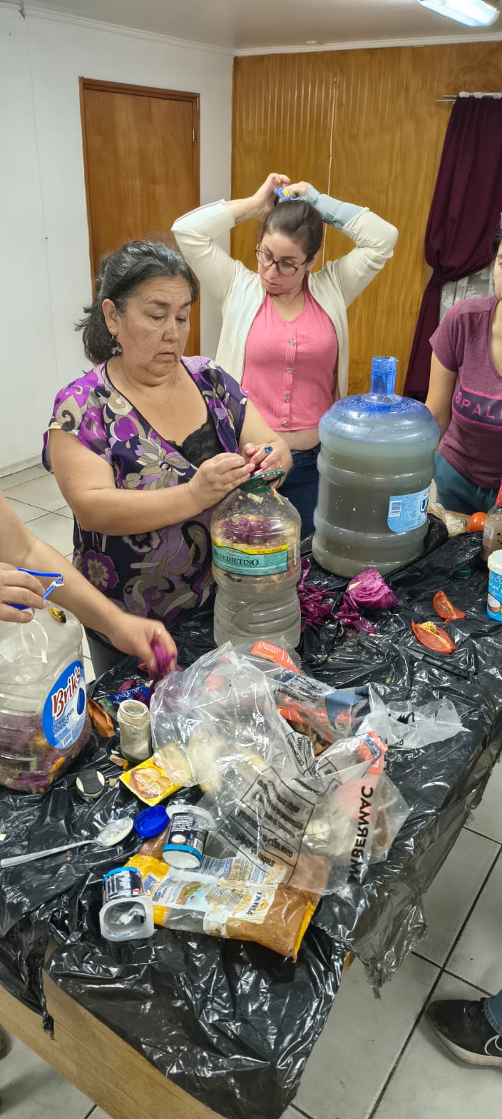 Taller de compostaje y biofertilizantes - Imagen 14